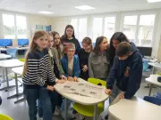 Des collégiens découvrent les coulisses de la presse lors de la Semaine de la presse