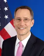 Diplomate américain à la retraite analyse la guerre en Iran et critique l'administration Trump