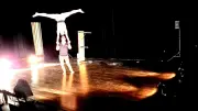 Duo Juste à Deux : une exploration acrobatique de la confiance à Vergt