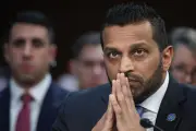 Enquête explosive sur le directeur du FBI Kash Patel : alcool, paranoïa et menaces de plainte