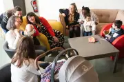 Faire des enfants dans un monde en crise : entre éco-anxiété et espoir humaniste