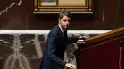 Gabriel Attal révèle son coming out à son père dans son livre