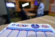Gagnant au loto : 5,8 millions d'euros perdus, il vit endetté