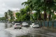 Guadeloupe : 60 randonneurs secourus après une crue soudaine, les autorités dénoncent l'imprudence