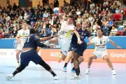 Handball : Saint-Raphaël Var craque face au PSG malgré un match accroché