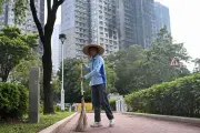 Hong Kong : les sinistrés de Wang Fuk Court retournent enfin chez eux après l'incendie meurtrier