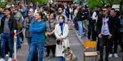 Hongrie : participation record à mi-journée, premiers résultats attendus ce soir