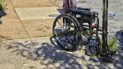 Horreur à Utrecht : un homme en fauteuil roulant immolé par le feu en pleine rue