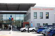 Hôpital d'Antibes : la CGT dénonce une gouvernance dégradée, direction et FO contre-attaquent