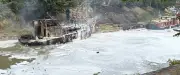 Incendie d'une péniche sur le canal du Midi à Poilhes