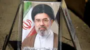 Iran : Mojtaba Khamenei défiguré mais toujours aux commandes malgré des blessures graves