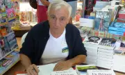 Jean-Paul Froustey dédicace son 15e roman « Troubles à Parentis-en-Born » à Bias