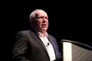 John Brennan, ex-directeur de la CIA, exige la destitution de Donald Trump