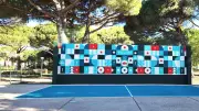 La Grande-Motte inaugure un mur de tennis artistique unique signé Stéphane Opéra
