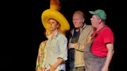La troupe Les Passants présente Flush, une comédie moderne à Théâtr'O'Pont