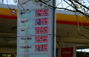 L'Allemagne réduit la taxe sur les carburants pour deux mois face à la flambée des prix
