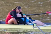 Laura Bartczak championne de France d'aviron en deux sans barreur dans le Gers