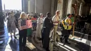 Le pape Léon XIV clôture le Jubilé des jeunes avec un message de paix