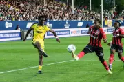 Le Pau FC met fin à sa malédiction à domicile grâce à un doublé de Dong face à Guingamp