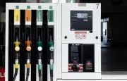Le SP95-E10 repasse au-dessus des 2 euros le litre en France