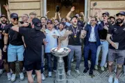 Les Boxers de Bordeaux fêtent leur titre de champion de France à l'Hôtel de Ville