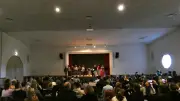 Les écoliers de l'Île-Verte brillent dans un spectacle théâtral pédagogique
