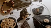 Les Journées des métiers d'art célèbrent le bijou à Uzès avec l'ivoire végétal