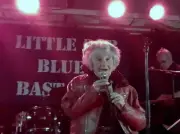 Little Bob et ses Blues Bastards enflamment Virazeil pour 50 ans de carrière