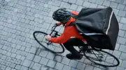 Livreurs à vélo : Uber Eats et Deliveroo contestent l'étude alarmante de Médecins du Monde