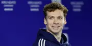 Léon Marchand prépare son retour dans les bassins français à l'été 2026