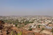 Mali : attaques coordonnées du JNIM et des rebelles touareg à Bamako et Kidal