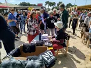 Manifestations contre l'élevage de saumons au Verdon