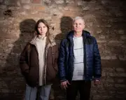 Maria et Alexei Moskalev, exilés de Russie pour un dessin d'enfant anti-guerre