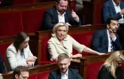Marine Le Pen préfère affronter le bloc central plutôt que Mélenchon