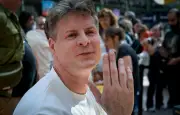 Matthieu Delormeau se confie sur son addiction : un témoignage choc