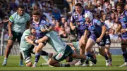 Matthieu Jalibert, l'ouvreur de l'UBB, victime d'un coup au genou avant le quart de finale