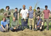 Mikaël Silvestre s'engage pour l'environnement en plantant 600 arbres en Gironde