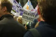 Mont-de-Marsan : la mobilisation historique contre la réforme Raffarin des retraites en 2003