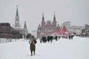 Moscou paralysée par une tempête de neige tardive au printemps