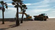Nettoyage des plages de l'Hérault : méthodes distinctes pour zones sauvages et urbaines