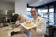 Nina Métayer, meilleure pâtissière du monde, dévoile son entremets Floraison pour Pâques