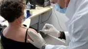 Nouvelle campagne de vaccination Covid-19 avant l'été : cibles et modalités dévoilées