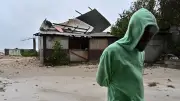 Ouragan Melissa : 7 morts, inondations et crocodiles dans les rues en Jamaïque