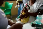 Paludisme : les coupes américaines menacent des milliers d'enfants