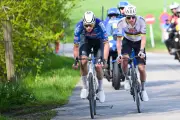Paris-Roubaix : Van der Poel et Pogacar s'affrontent pour l'histoire des Monuments
