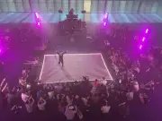 Pessac : un battle de breakdance futuriste illumine le bâtiment Smart