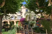 Premier conseil municipal réussi pour Bertrand Carletti au Lavandou