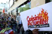 Prisma Media : 200 salariés manifestent contre un plan social historique de 40% des effectifs