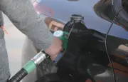Pétrole : la hausse reprend après une trêve fragile entre l'Iran et les États-Unis