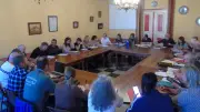 Redessan : le distributeur de billets validé, l'opposition interroge le budget municipal
